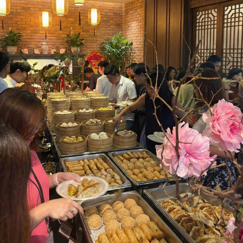 LUXE FEAST product image